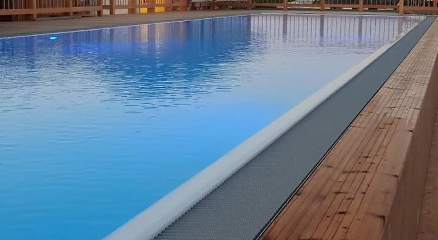 Die Sandburg Pool