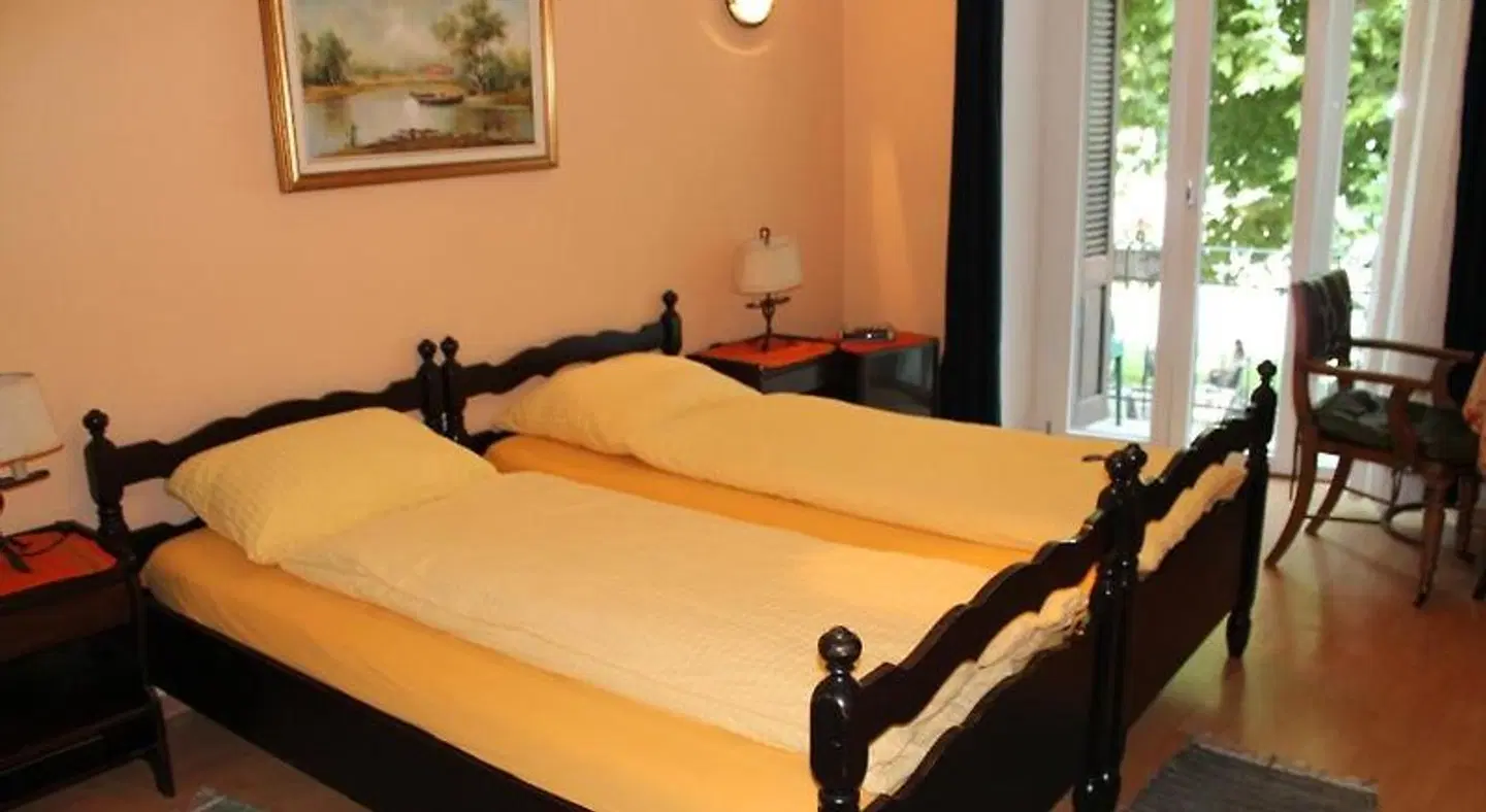 Osteria Battello HEALTH_BEAUTY