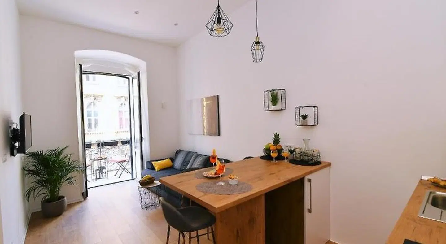 Vitopolis 1&2 ROOM_EXAMPLE