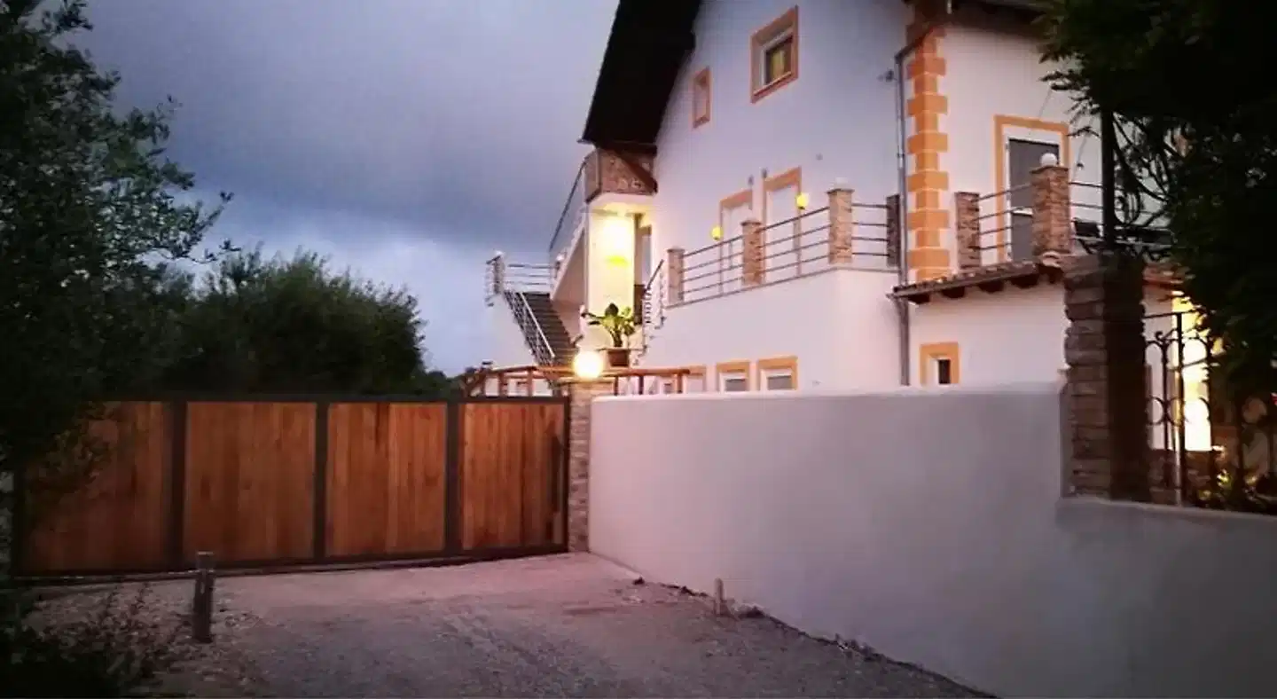 Anemomylos Lefkimmi Aussenansicht