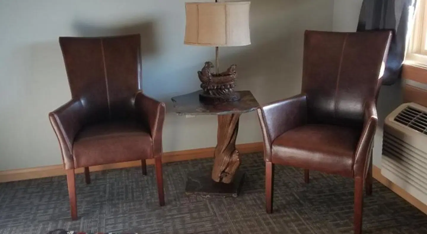 406 Lodge ROOM_EXAMPLE