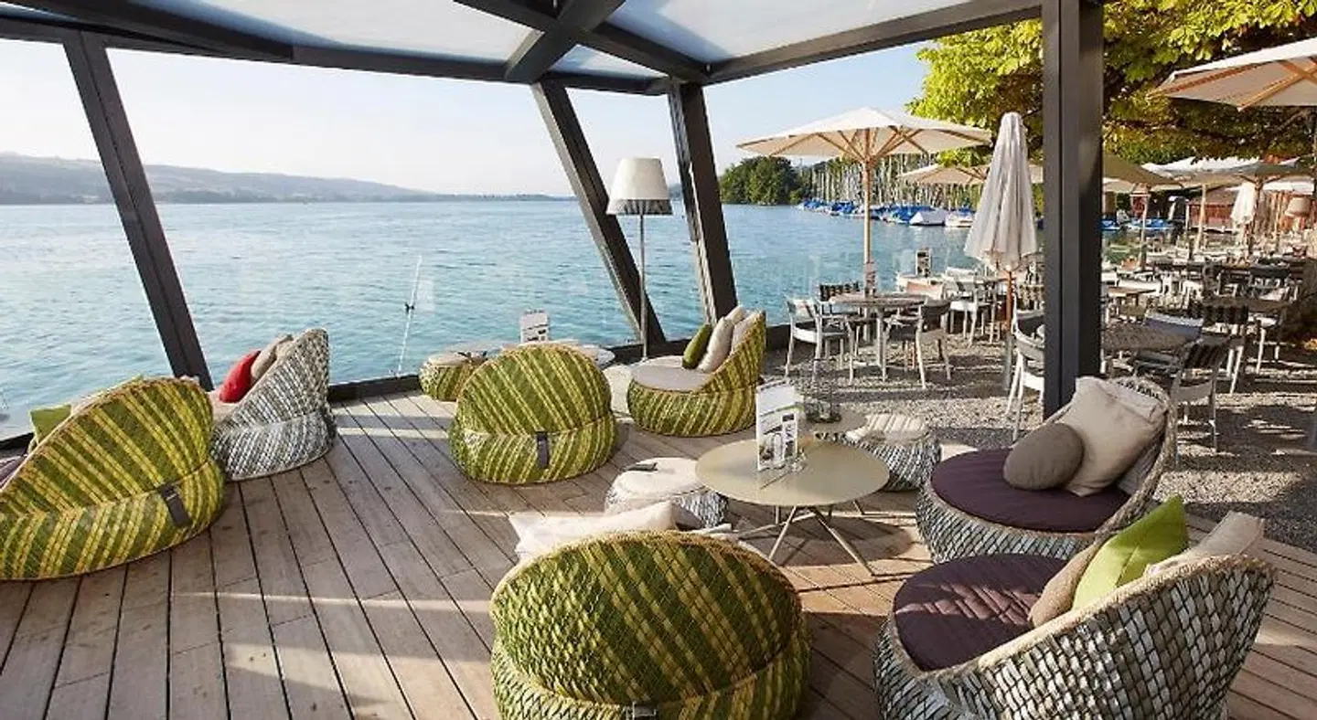Hotel-Restaurant-Schifflände Terrasse