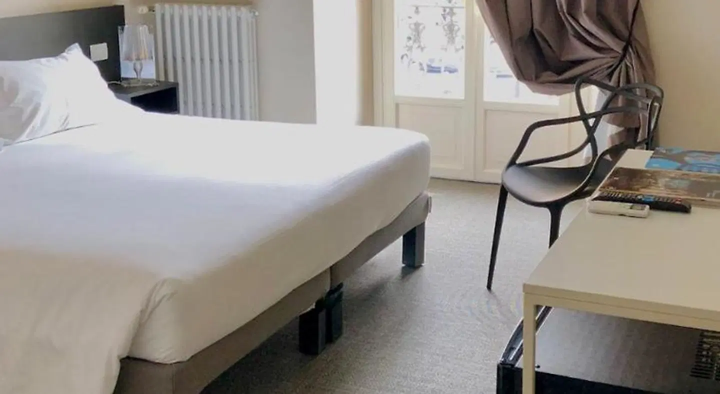 Bue Nero Suites Verona ROOM_EXAMPLE