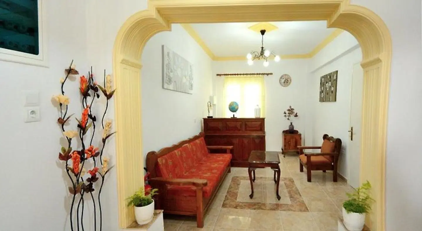 Lampis Studios ROOM_EXAMPLE