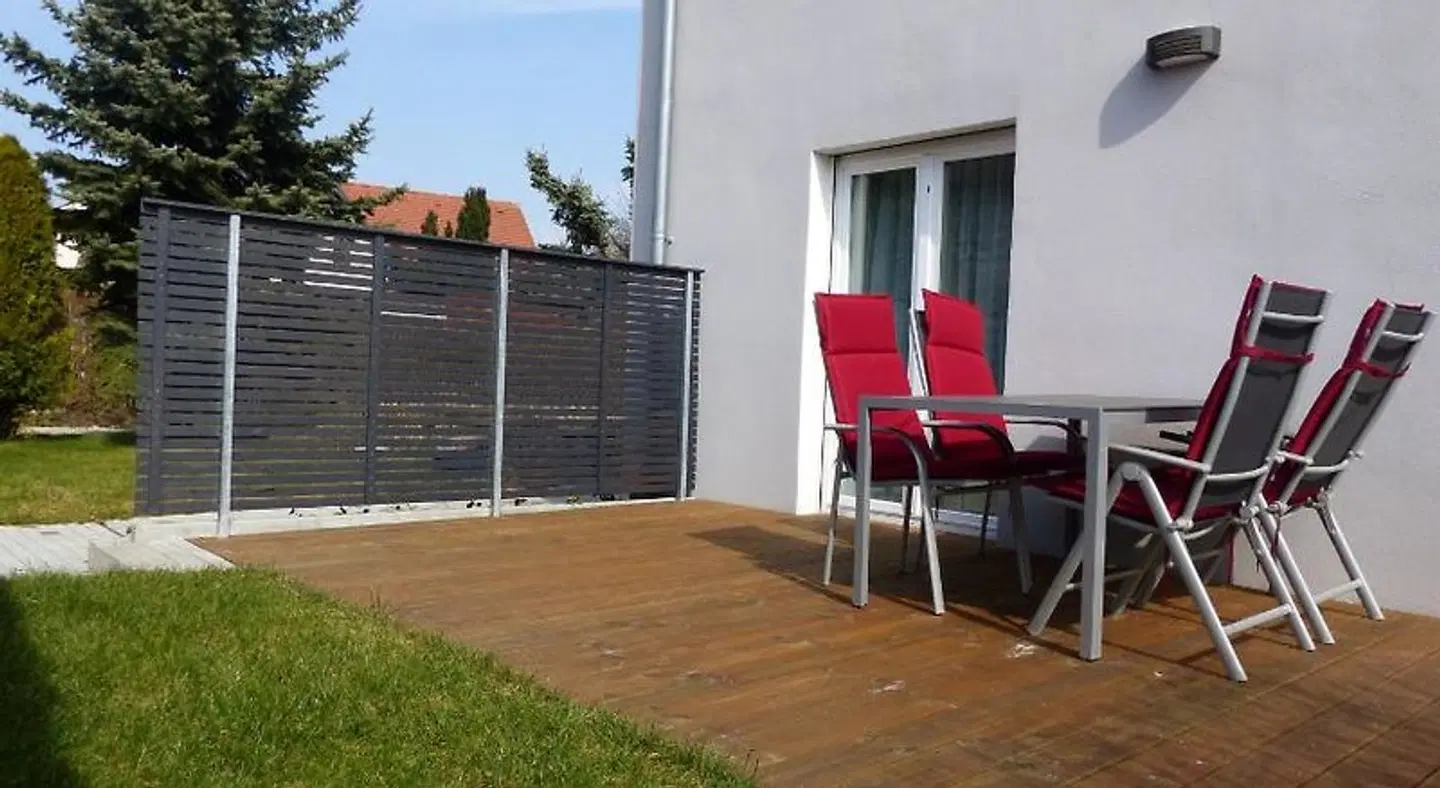 Ferienwohnungen Flora Konferenz