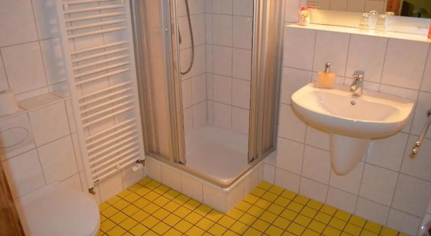 Altstadt-Pension Koch Badezimmer