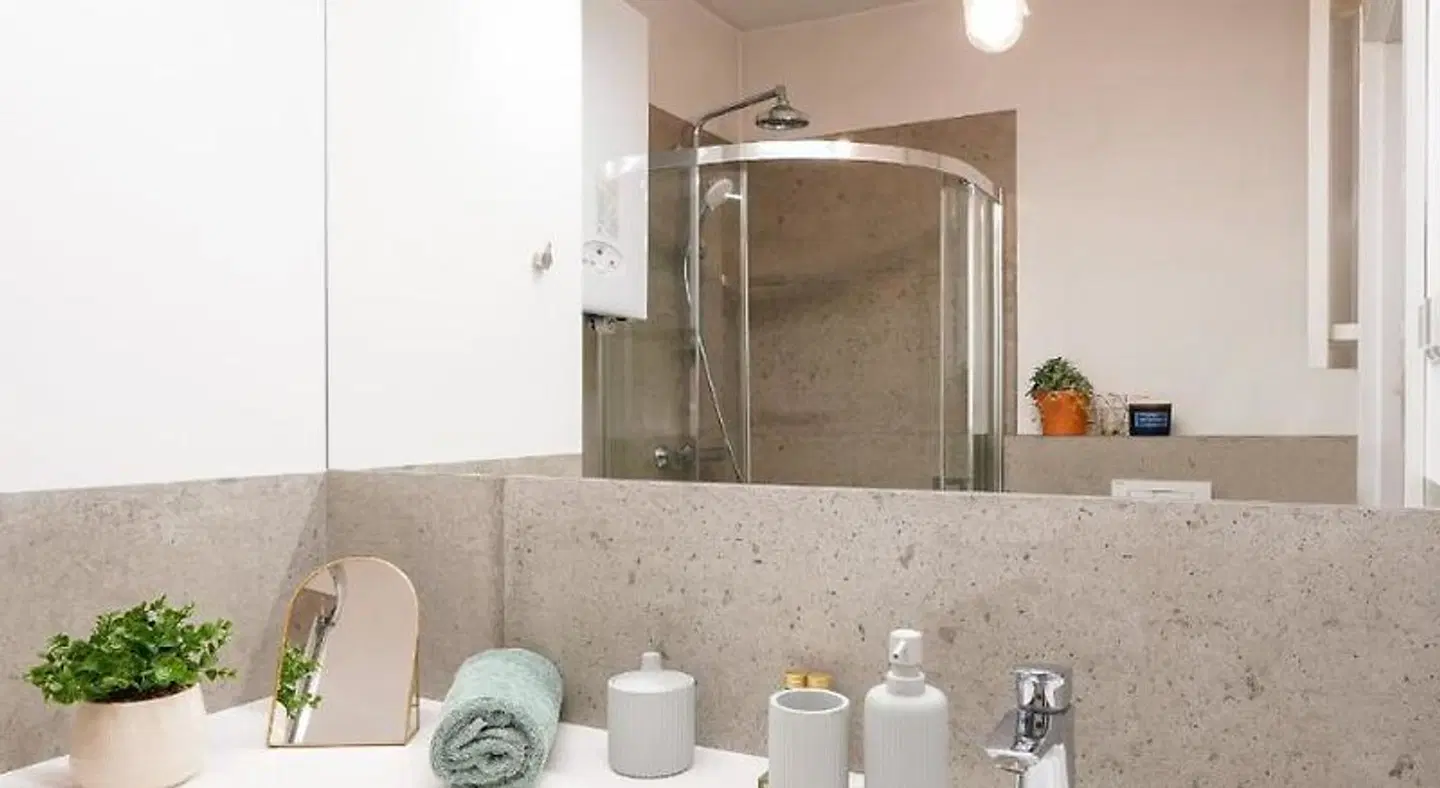 Avium Apartments Badezimmer