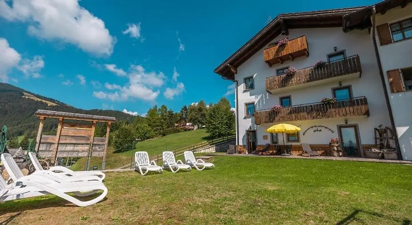 Wanderlust b&b - Folgaria Garten