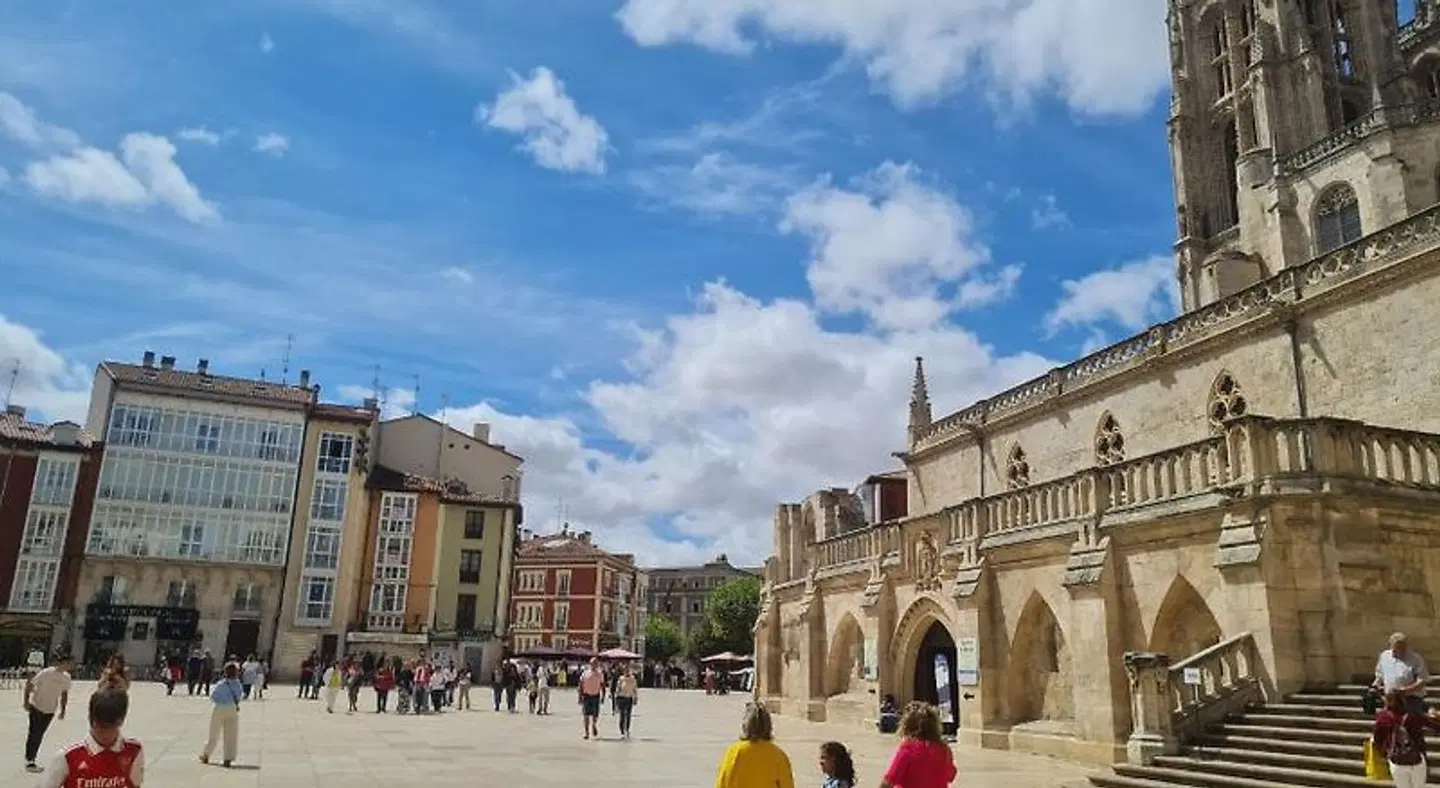 Urban Burgos EXTERIOR