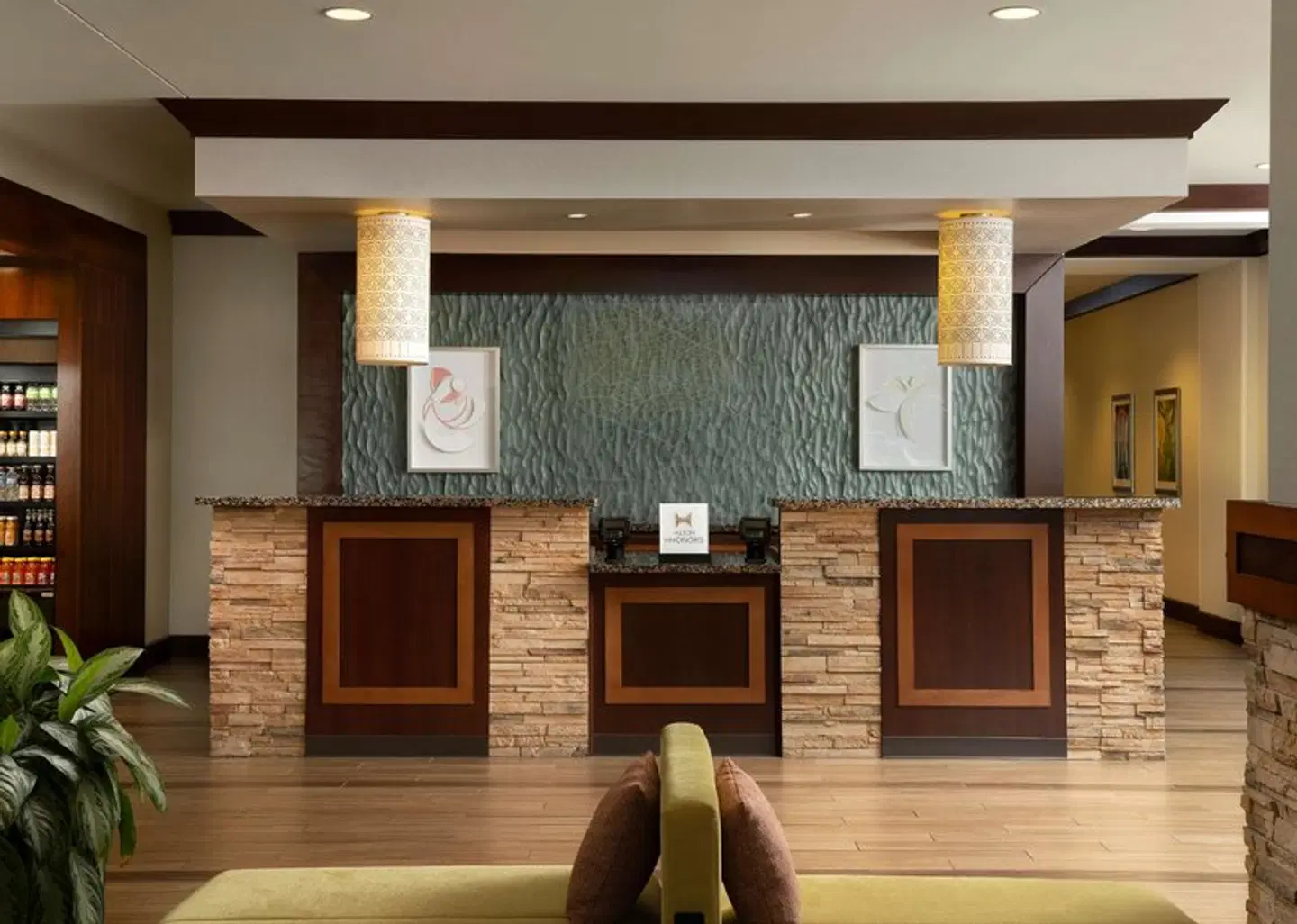 Hilton Garden Inn Ann Arbor LOUNGE_LOBBY