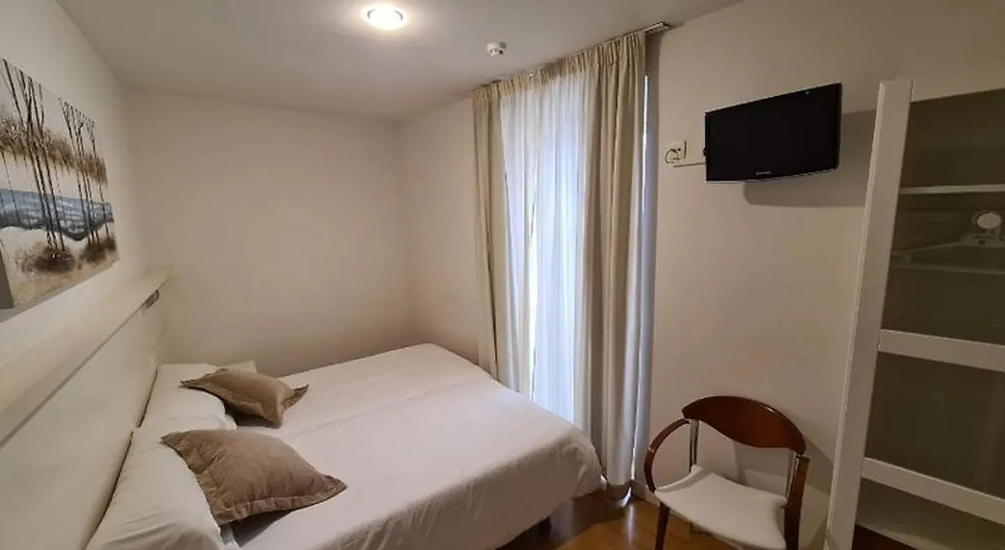 Hotel Jacobeo ROOM_EXAMPLE