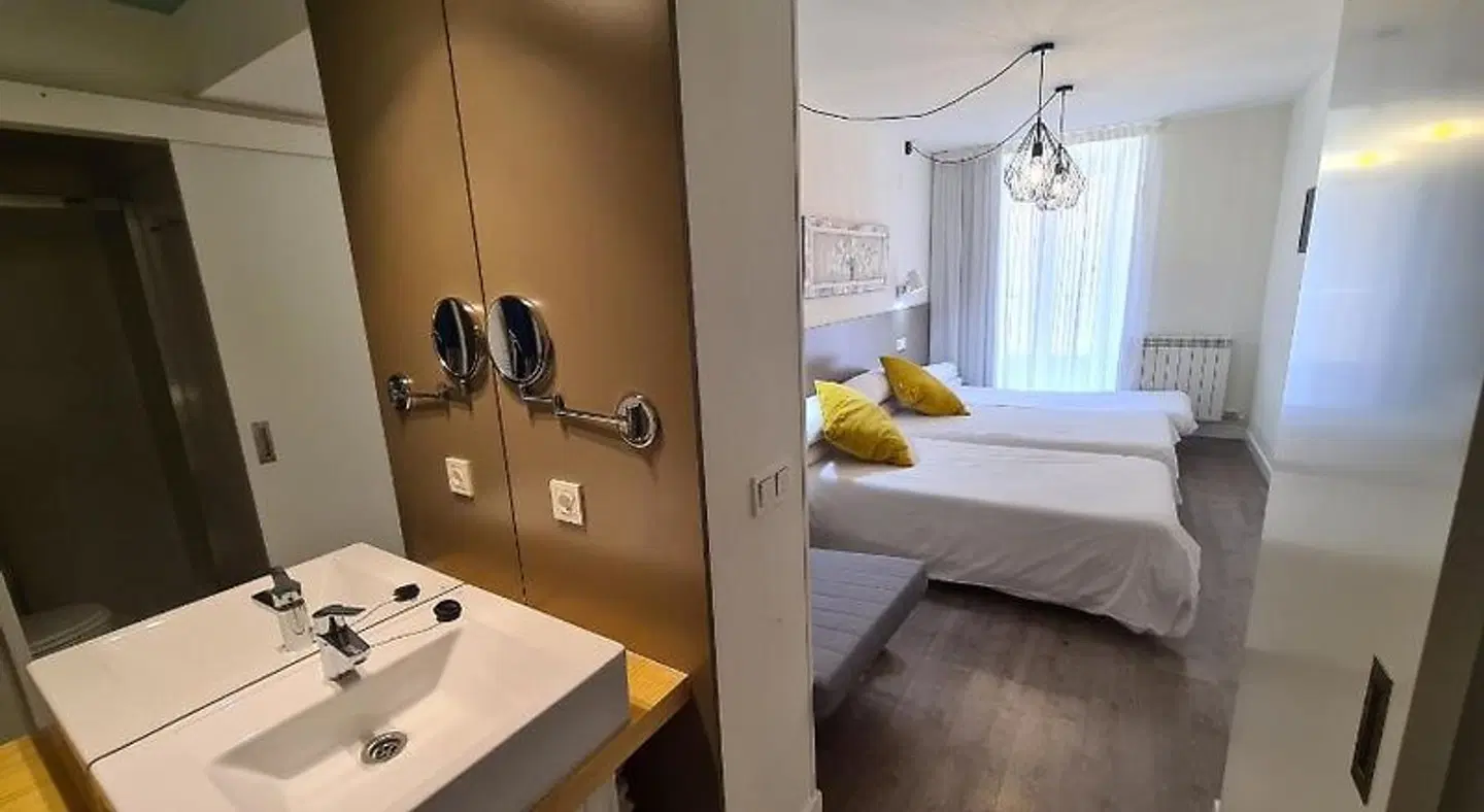 Hotel Jacobeo Badezimmer