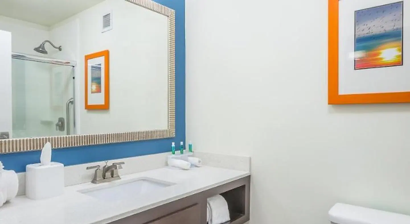 Holiday Inn Express Saint Simons Island by IHG Badezimmer