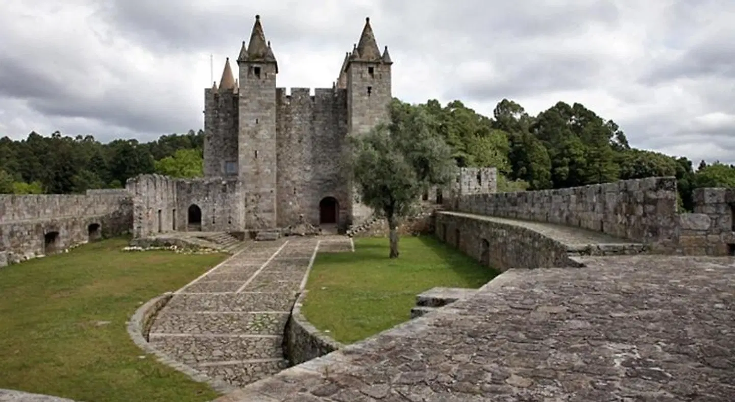 dos Loios EXTERIOR