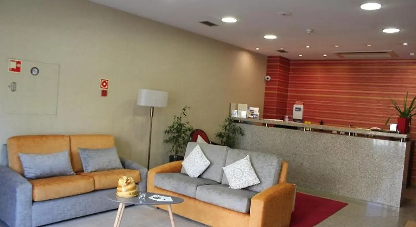 dos Loios LOUNGE_LOBBY