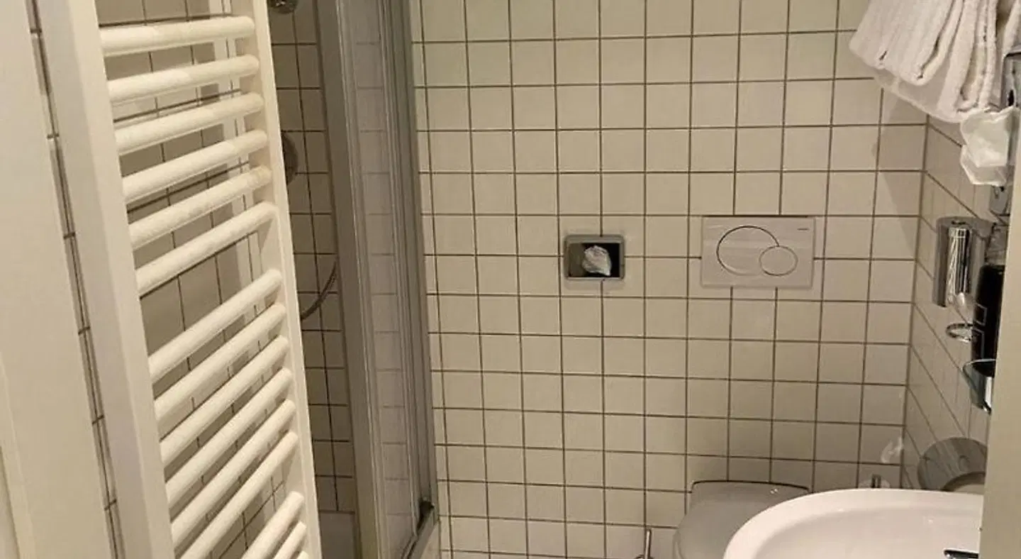 Münchner Hofbräu Badezimmer