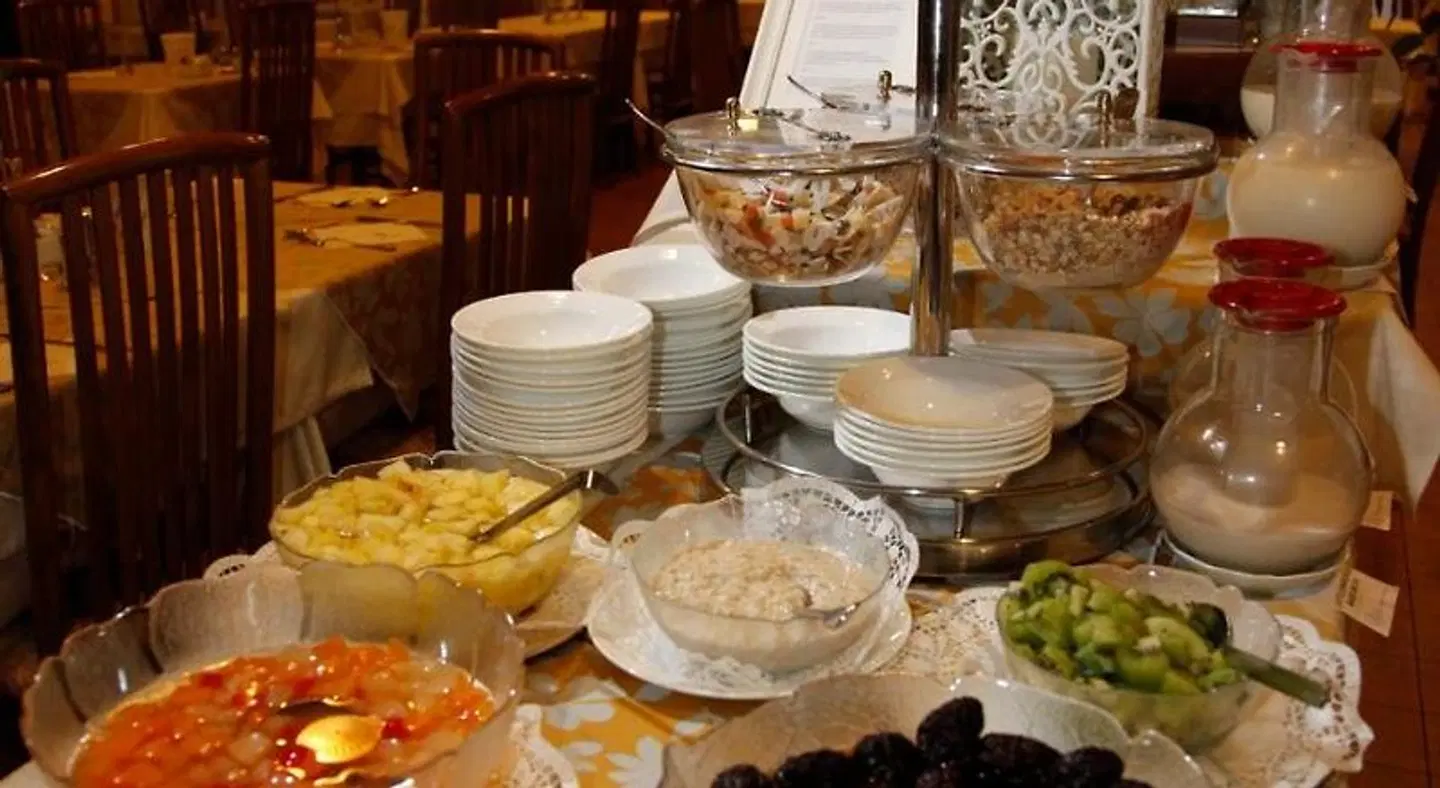 Villa Rosa Restaurant