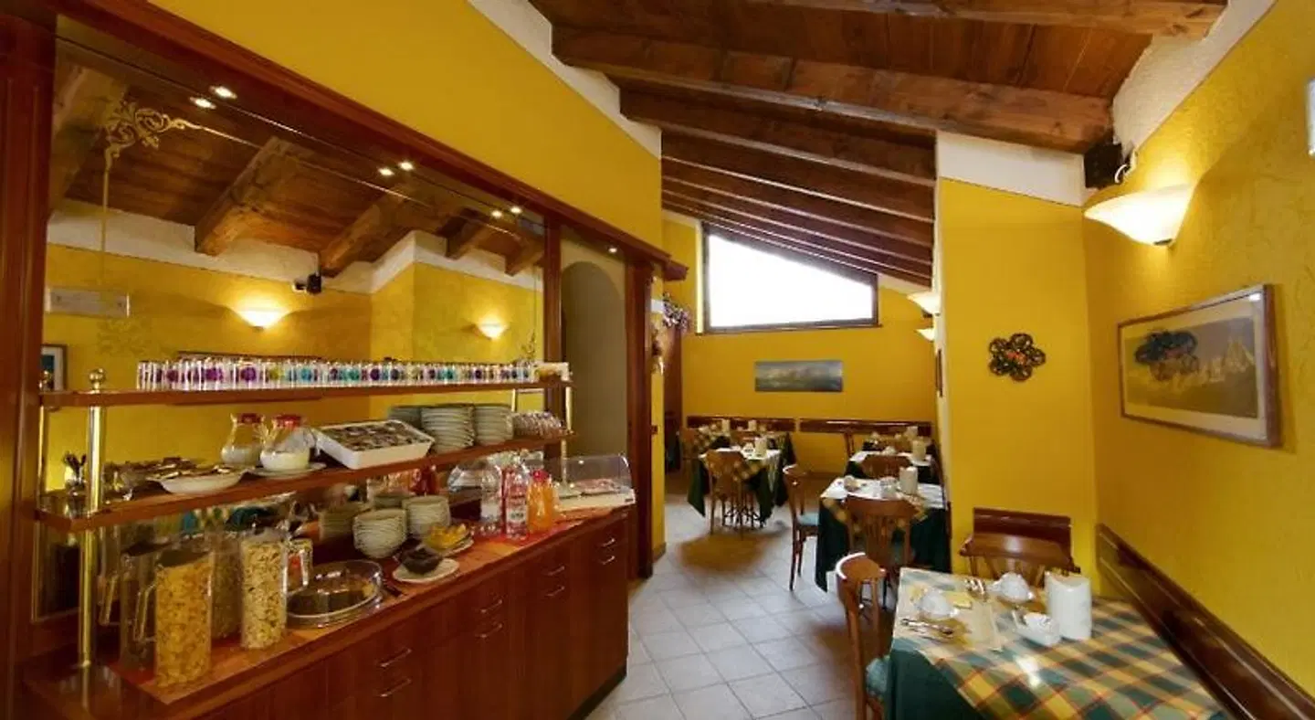 Du Glacier Restaurant