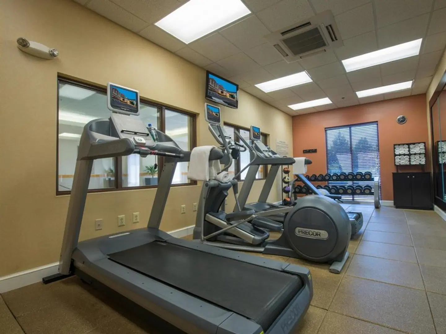 Hilton Garden Inn Lynchburg SPORTS_AND_LEISURE