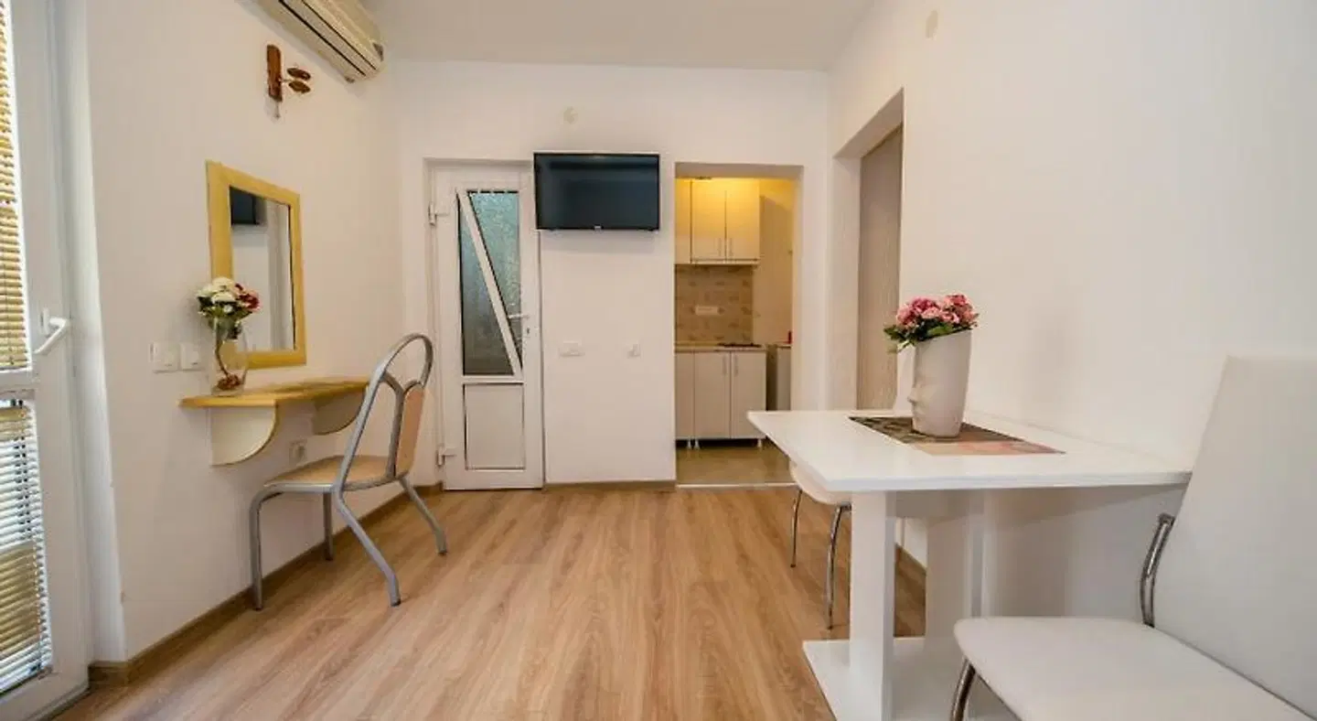 Apartments Stari Grad Badezimmer