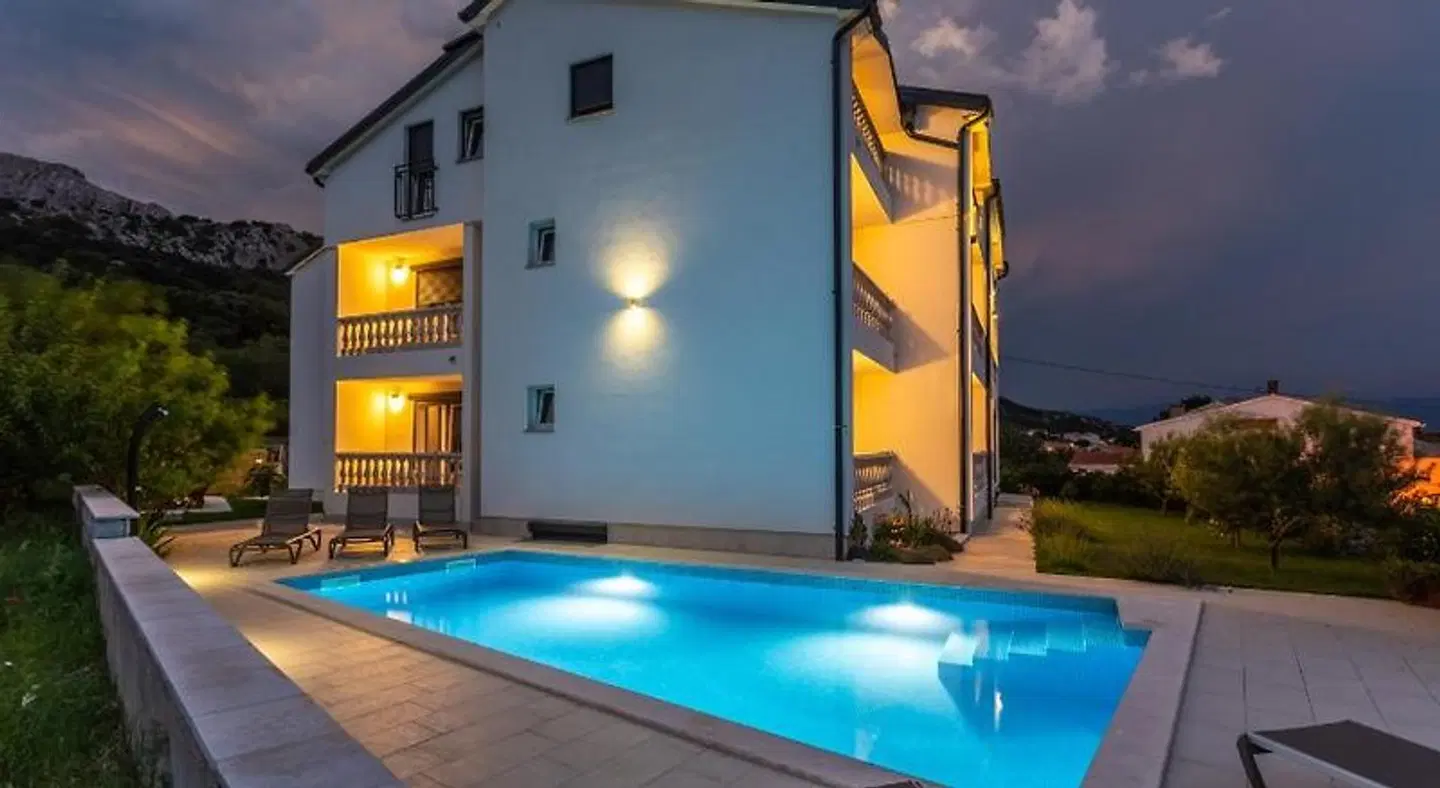 Bed & Breakfast Doen OUTDOOR_POOL