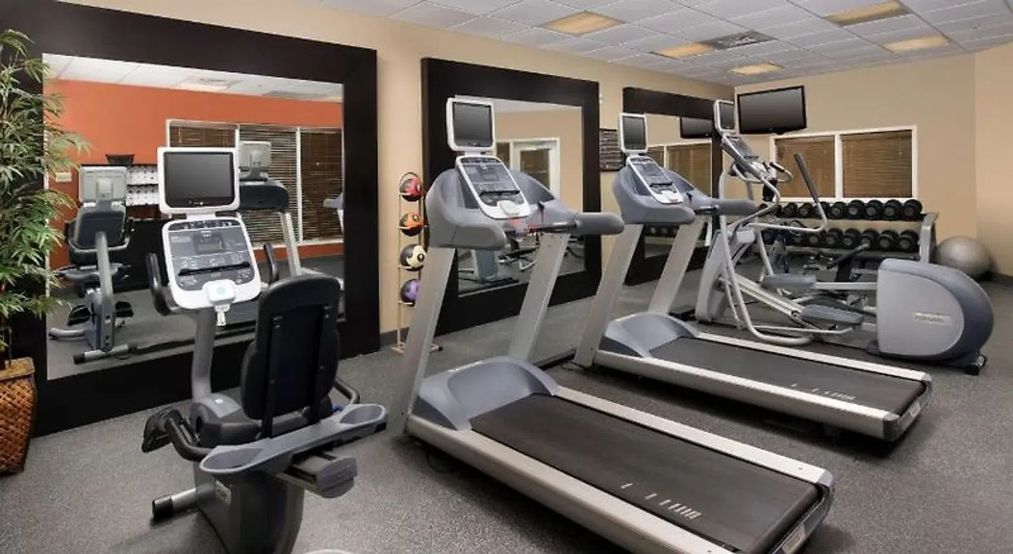 Hilton Garden Inn Huntsville South/Redstone Arsenal SPORTS_AND_LEISURE