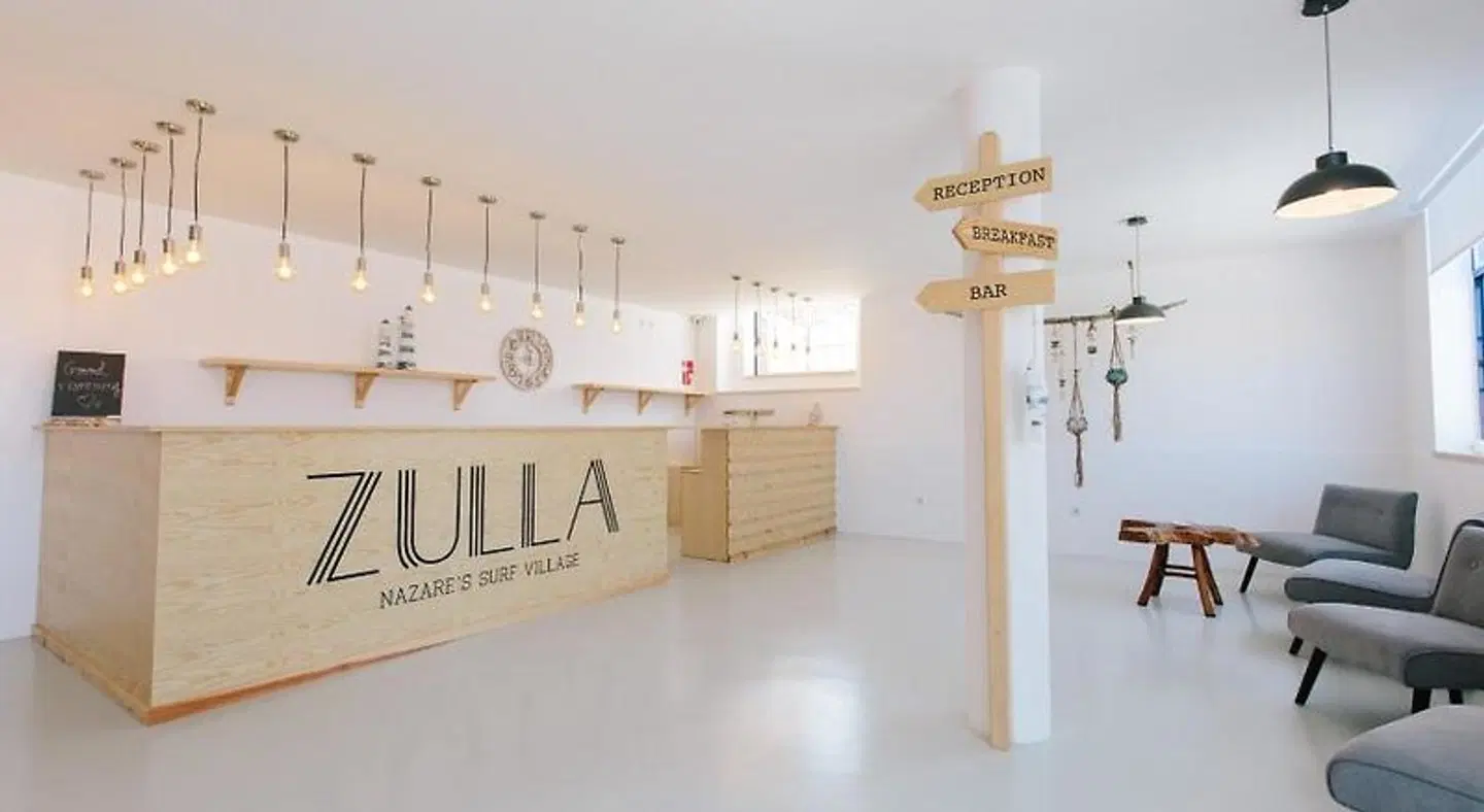Zulla Nazaré's Surf Village LOUNGE_LOBBY