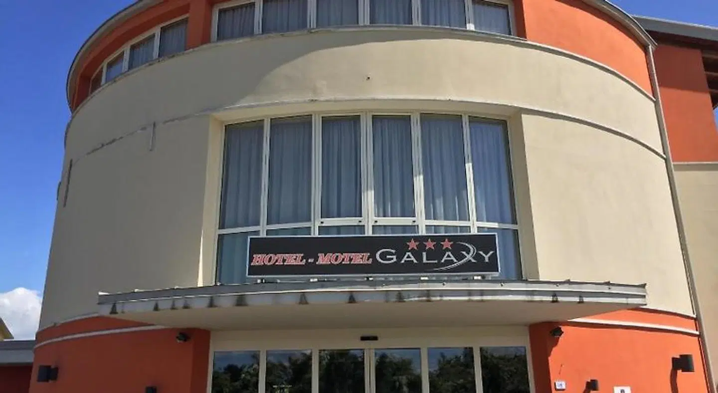 Hotel Motel Galaxy EXTERIOR