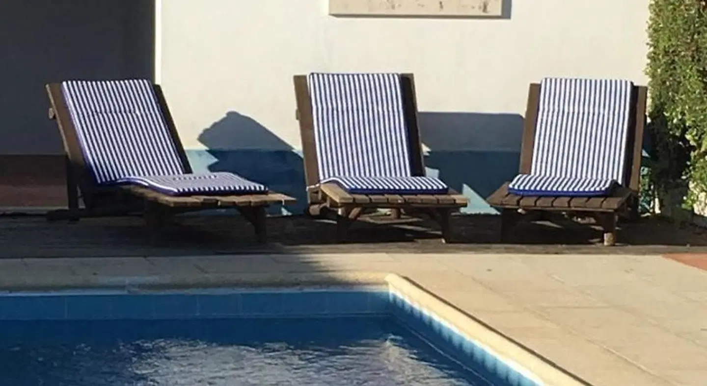 Marchanta OUTDOOR_POOL