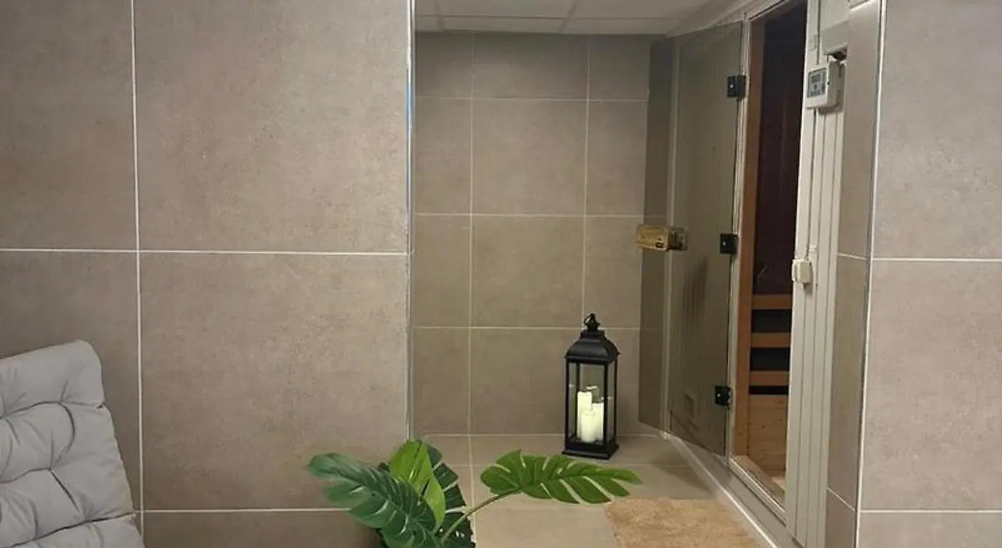 Almnäs Park Hotel Badezimmer