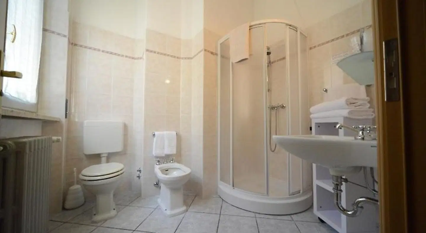 Hotel Residence Sant'Anna Badezimmer