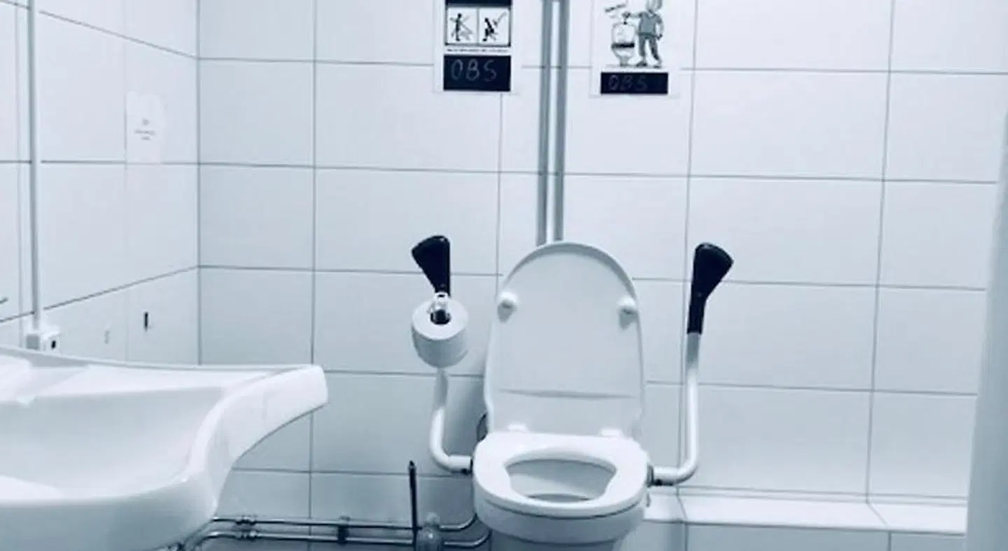 Golden Hostel Badezimmer