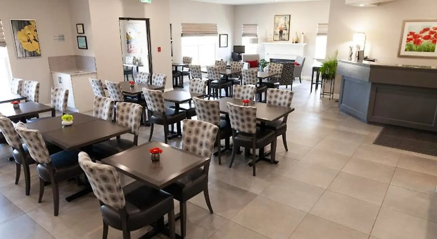 Amsterdam Inn & Suites Moncton Restaurant