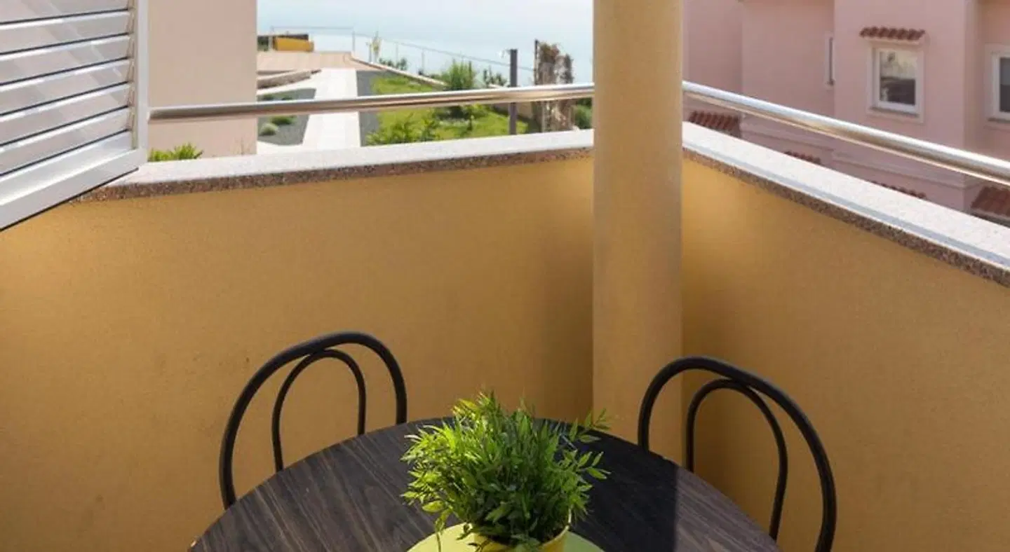 Apartments Josip near Beach Garten