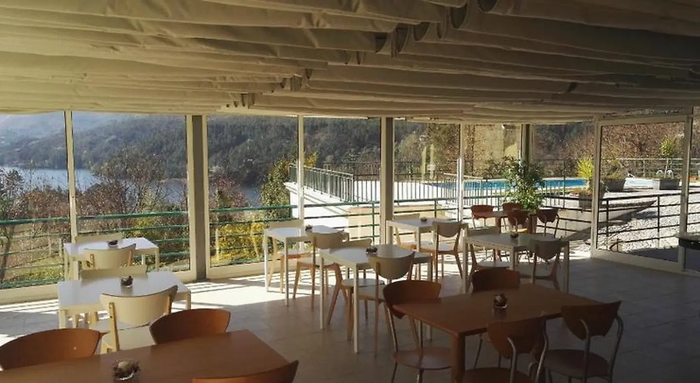 Lagoa Azul do Geres Restaurant