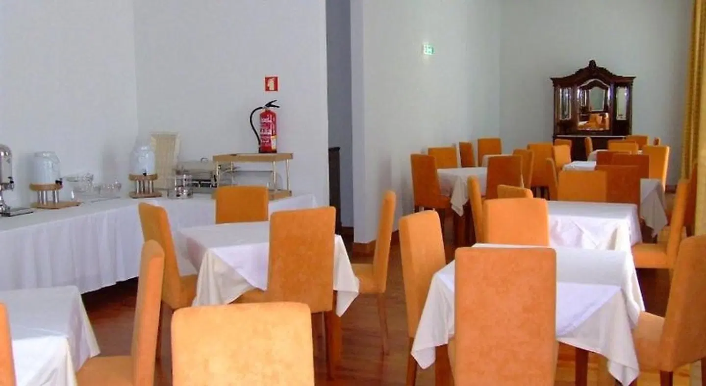 Hotel Apartamentos Geres Ribeiro ROOM_EXAMPLE