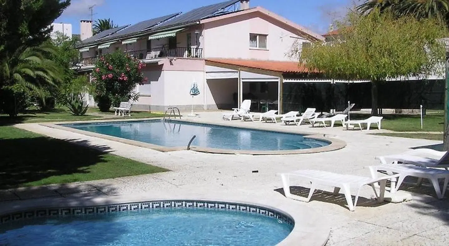 ABLA Guest House OUTDOOR_POOL