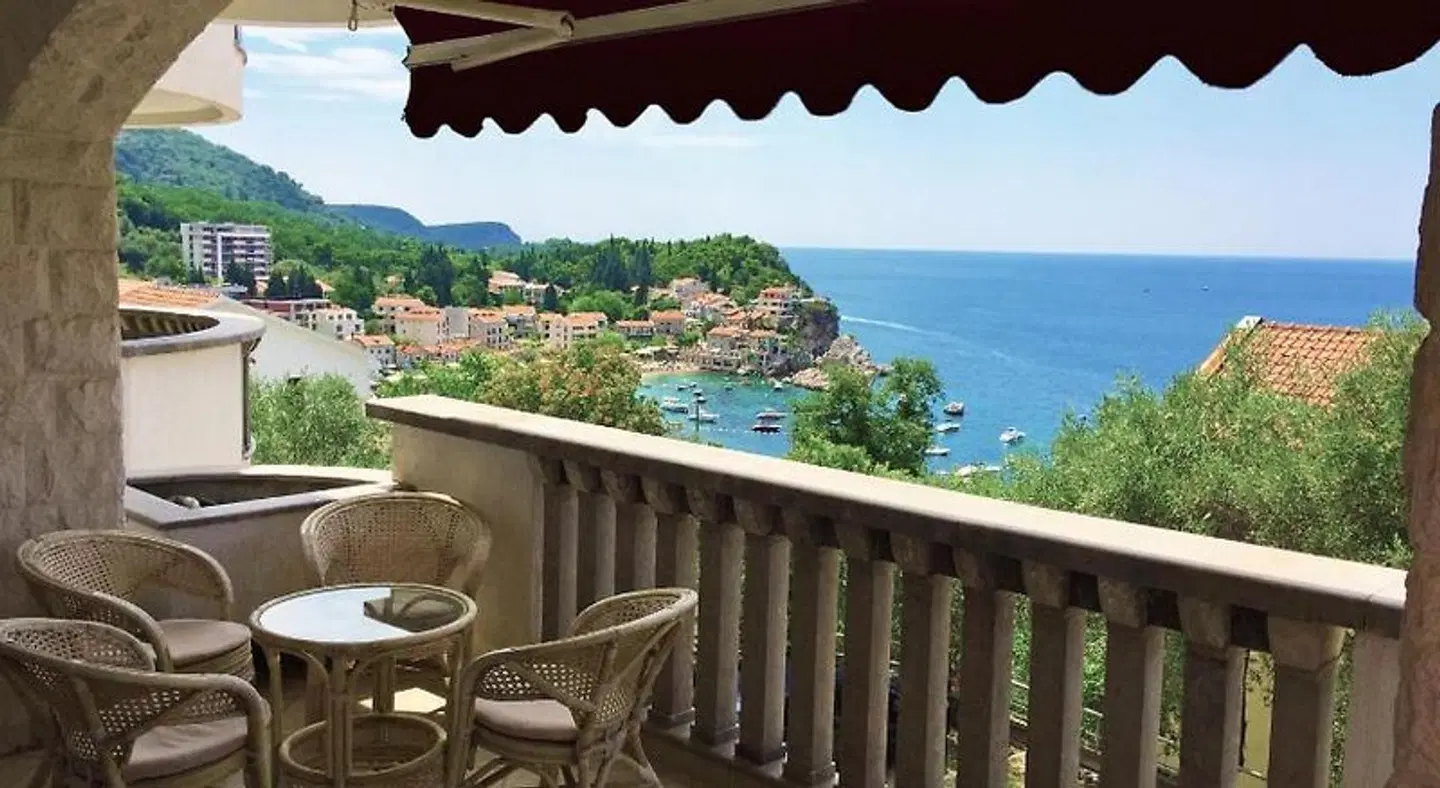 Villa Sara Guesthouse Terrasse