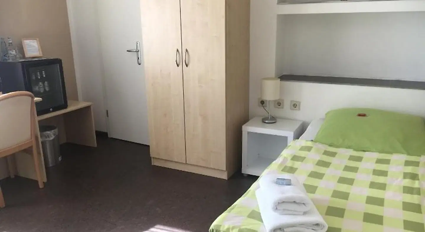 Hotel Mama Mia Garni Badezimmer