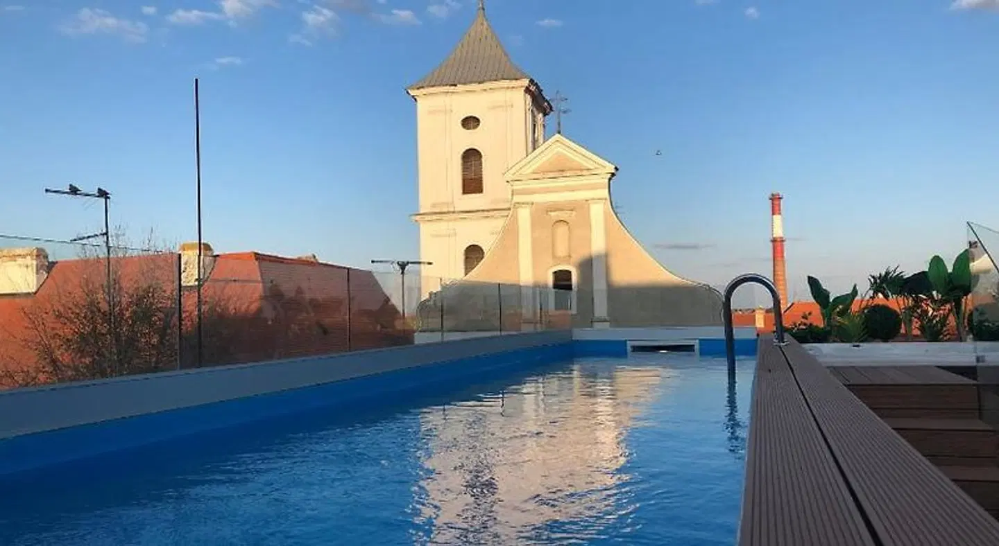 Boutique hotel Tvr'a OUTDOOR_POOL