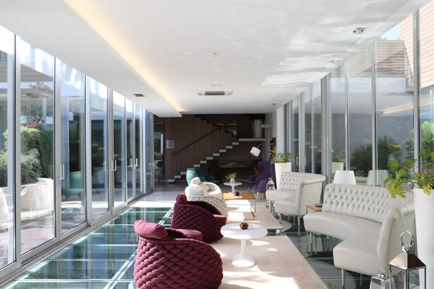 FH HOTEL LOUNGE_LOBBY