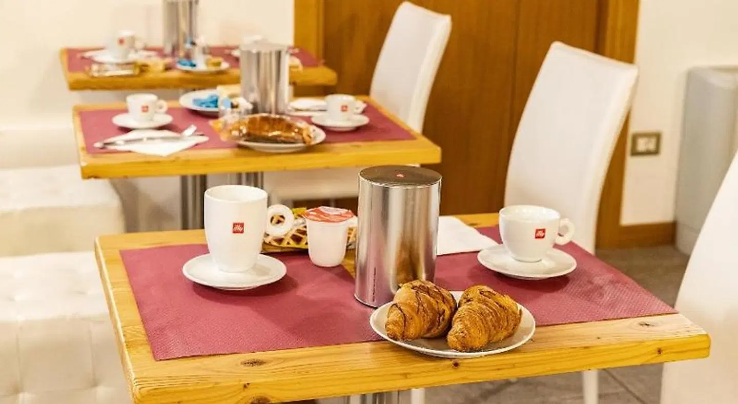 Hotel All'Arco Restaurant