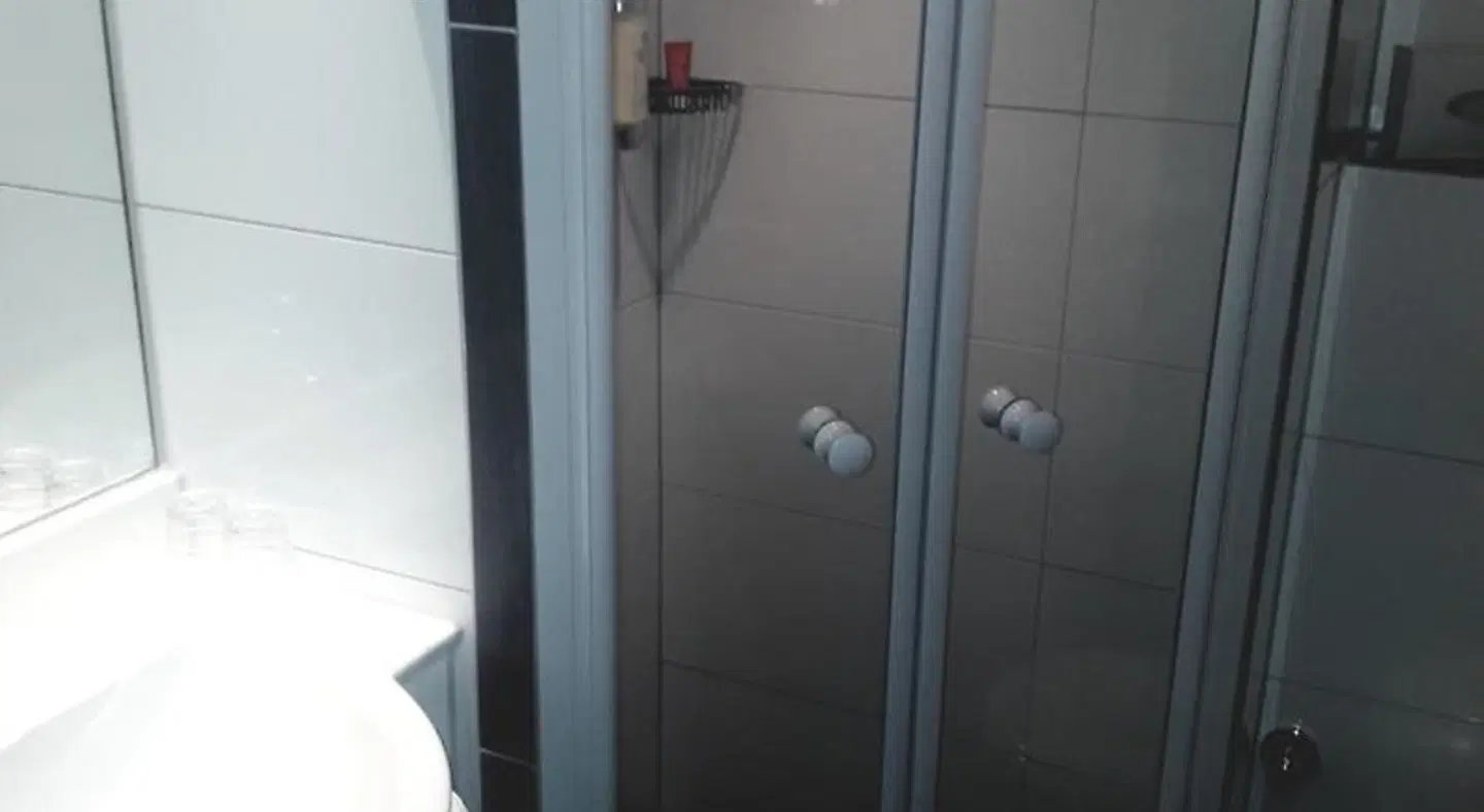 Talblick Badezimmer
