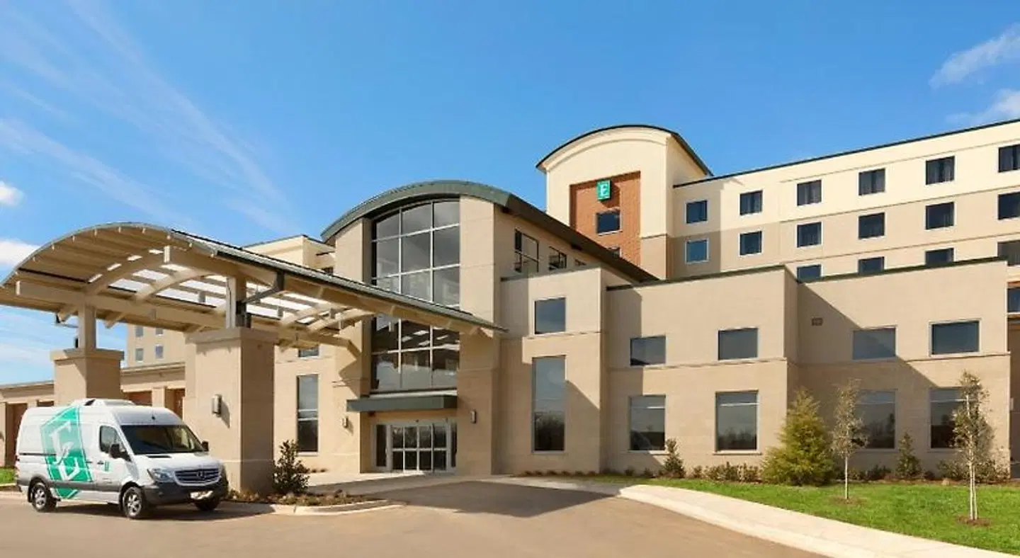Embassy Suites by Hilton Oklahoma City Downtown Medical Center EXTERIOR
