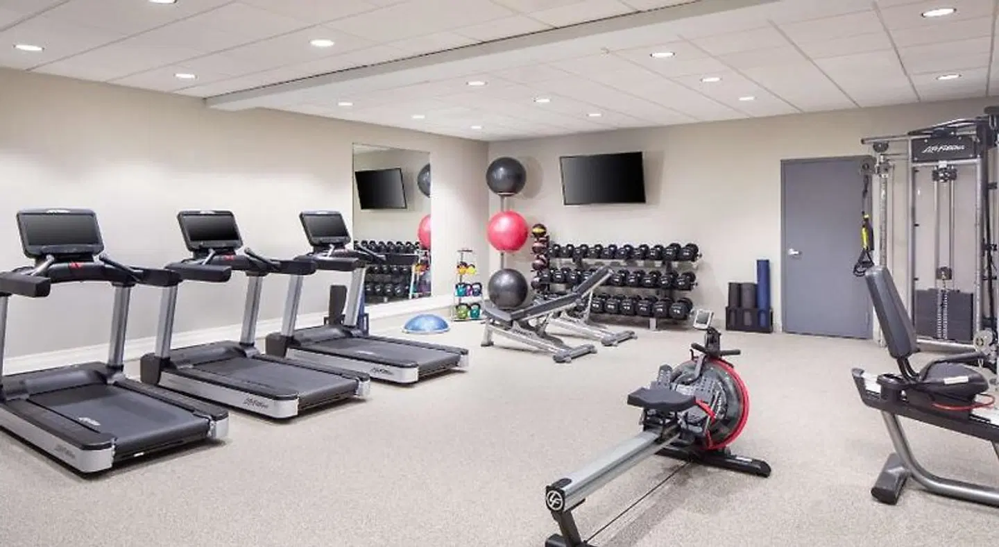 DoubleTree by Hilton Ann Arbor North SPORTS_AND_LEISURE