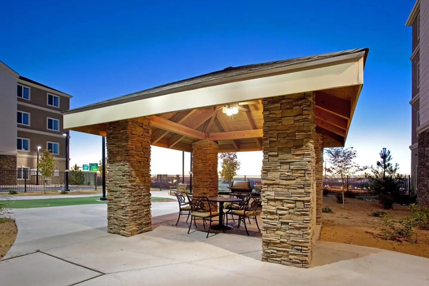 Staybridge Suites Albuquerque - Airport by IHG HEALTH_BEAUTY