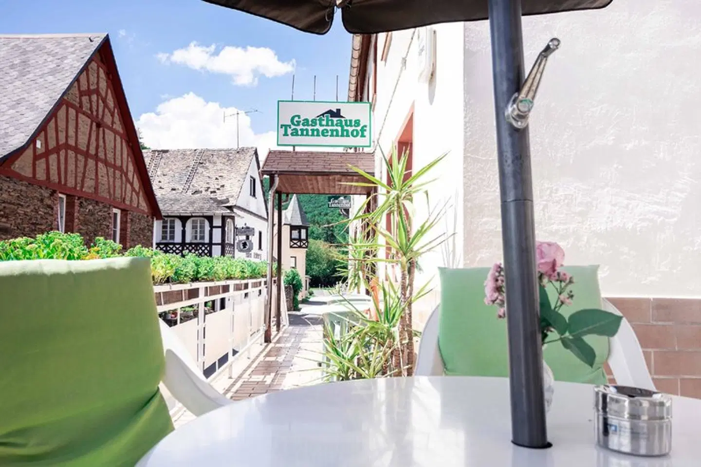 Gasthaus Tannenhof Terrasse