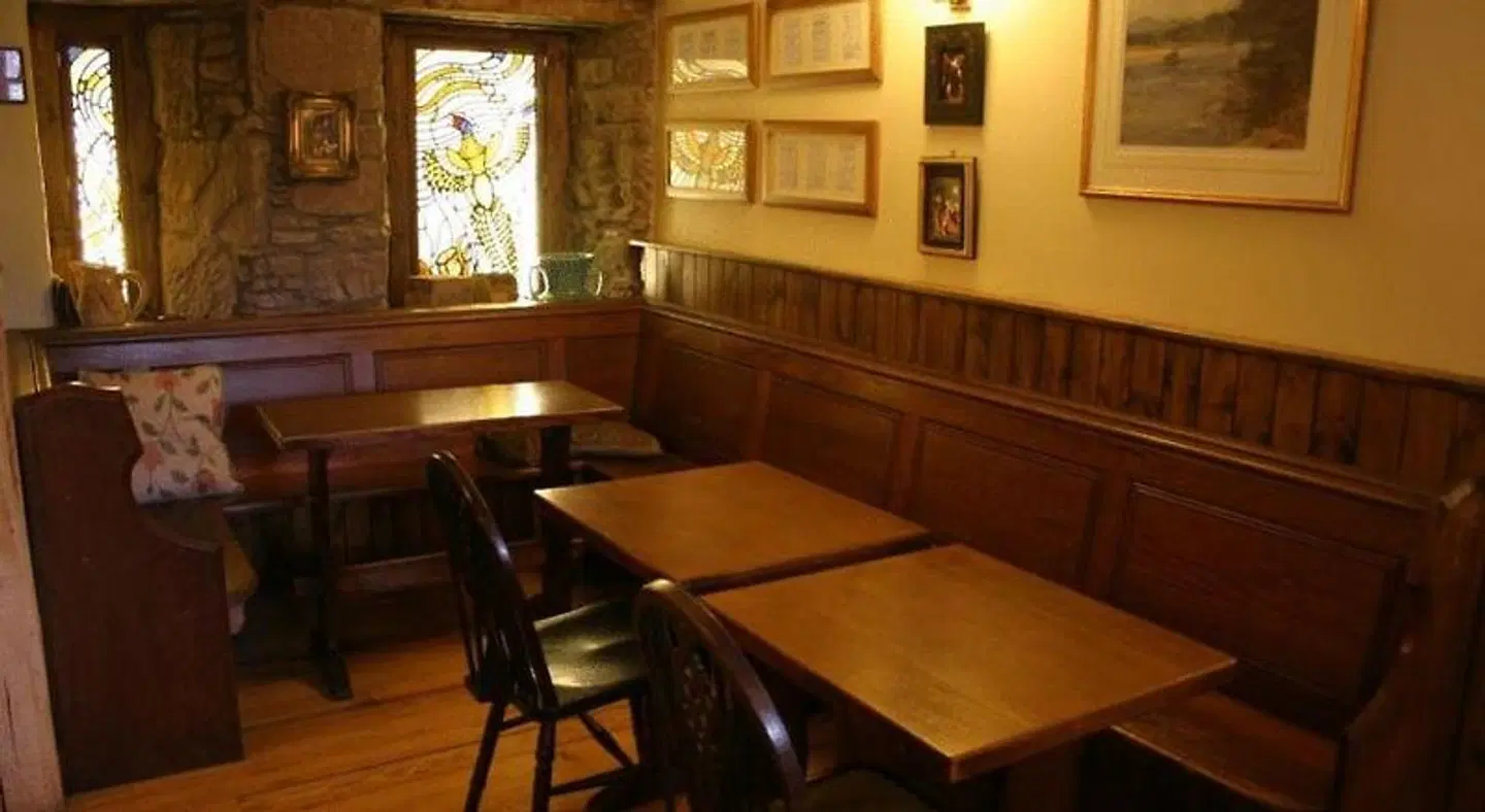 Bankfoot Inn Bar