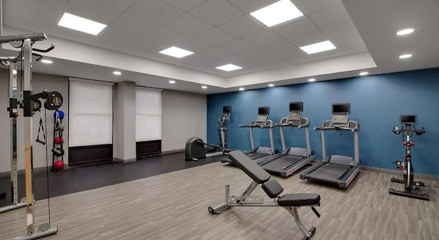 Hampton Inn Birmingham-Colonnade 280 SPORTS_AND_LEISURE