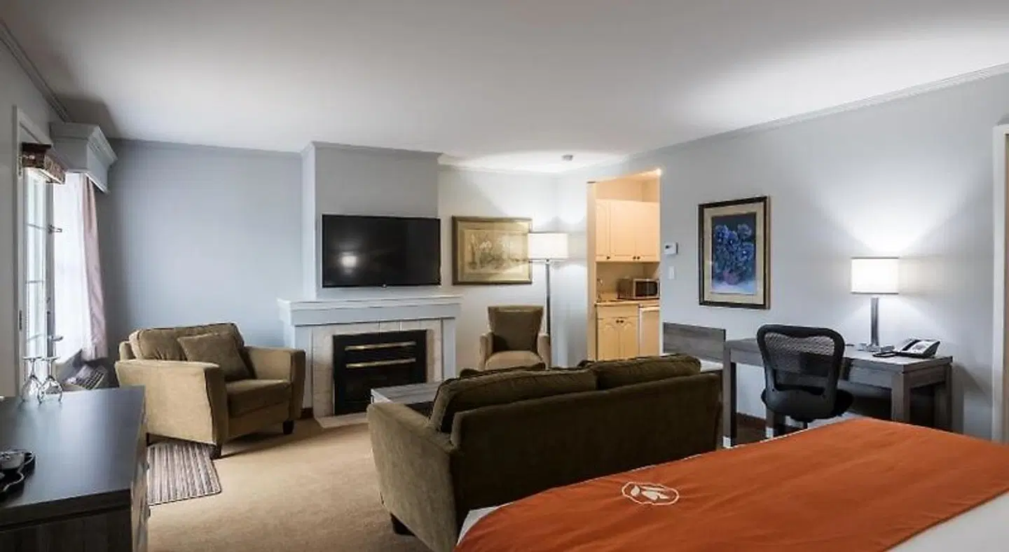 Amsterdam Inn & Suites Moncton LOUNGE_LOBBY